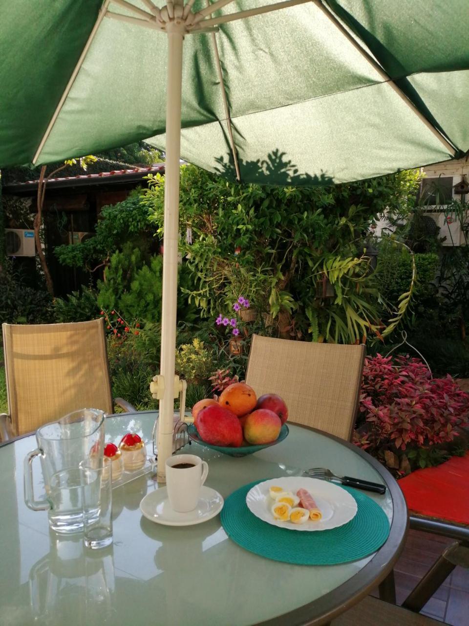 Granados Bed & Breakfast Asuncion Exterior foto